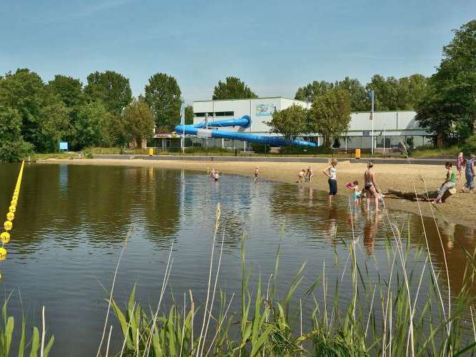 Piscine De Wiel